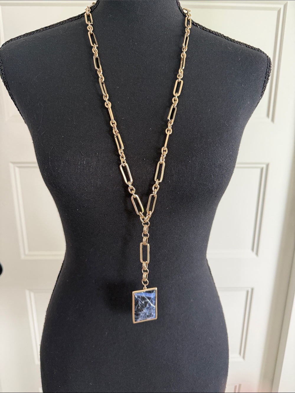 White House Black Market Gold Link Lariat Necklace with Blue Pendant